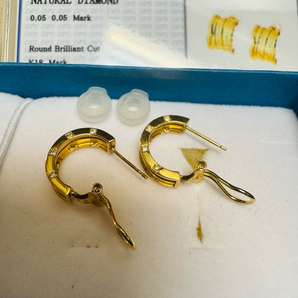 K18 Japan Gold Hoop Earrings with Diamonds - Picture 10 of 16